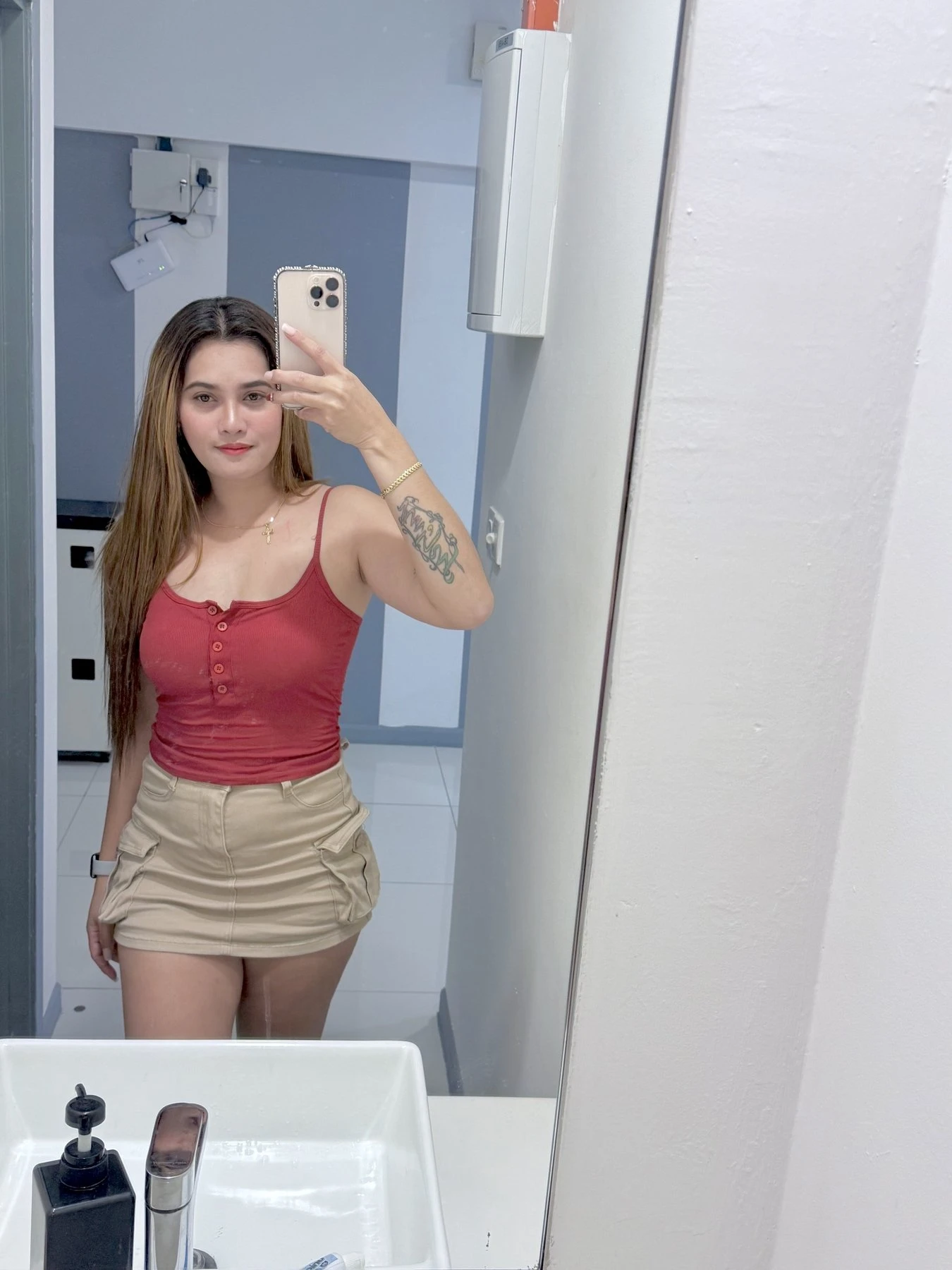Lexiba just landed – Filipino escort in Hong Kong — 6 / 19