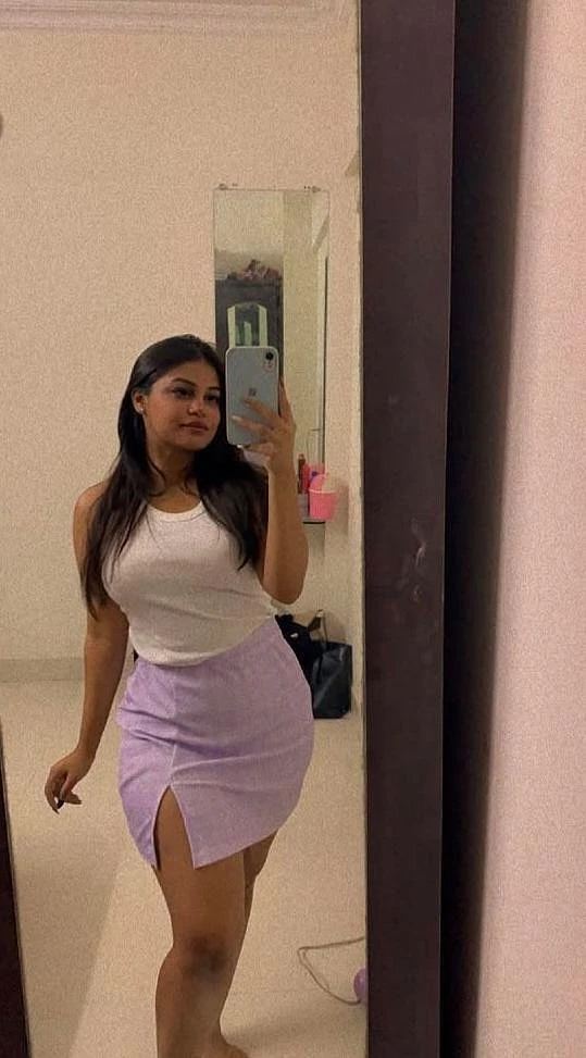 Nataya Malhotra – Indian escort in Bangalore — 5 / 13