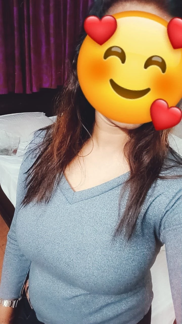 Supriya – Indian escort in Bangalore — 4 / 5