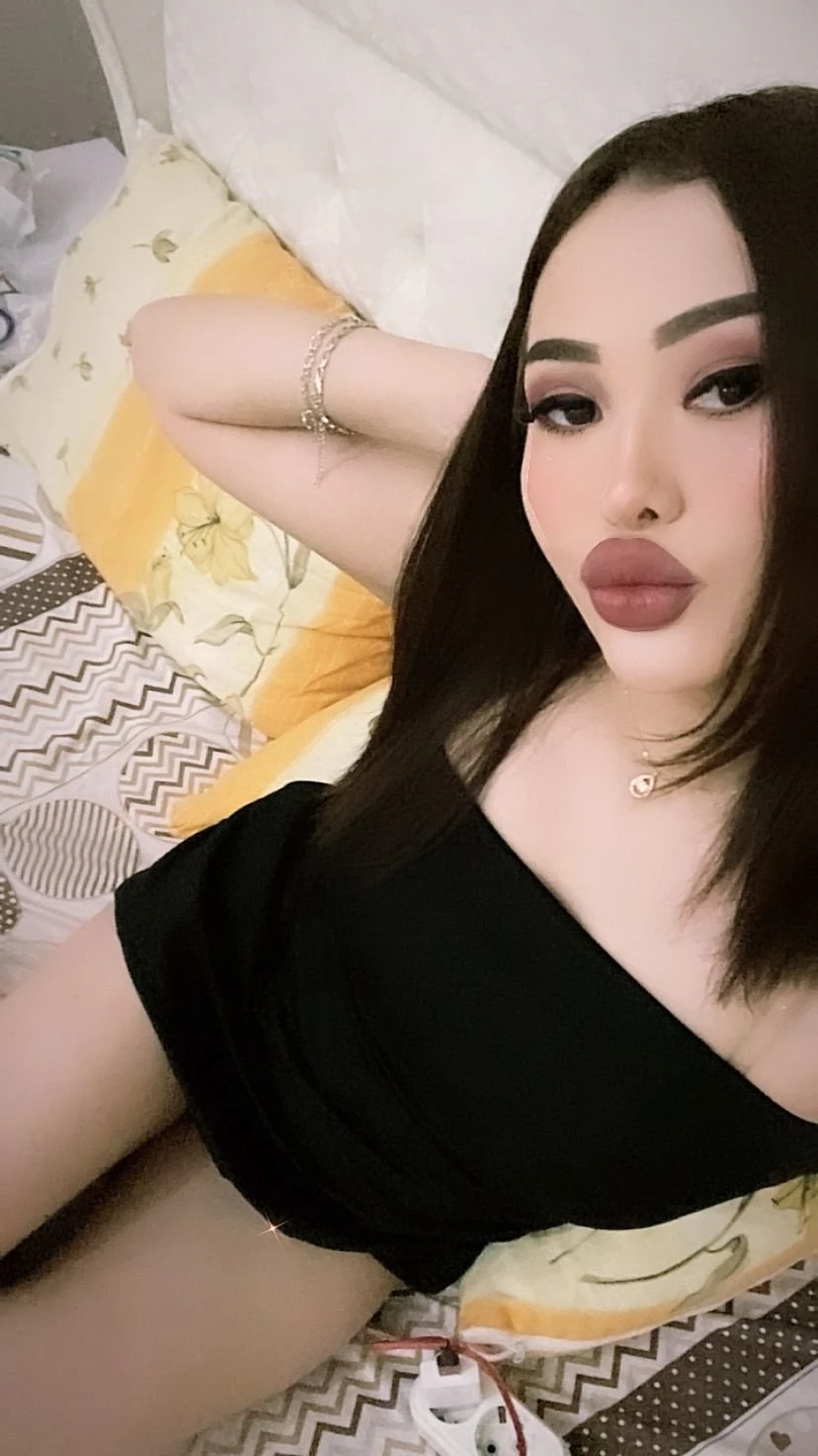 Karina – Kazakhstani escort in Baku — 4 / 6