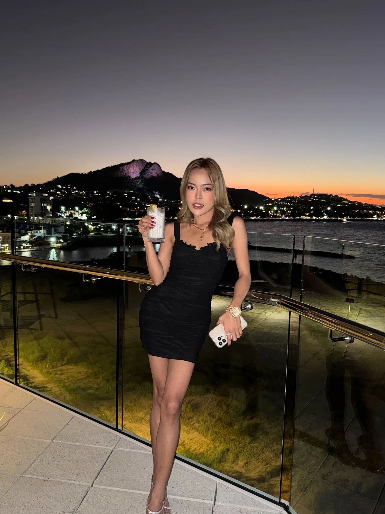Filipina Babe – Filipino escort in Hong Kong — 3 / 24