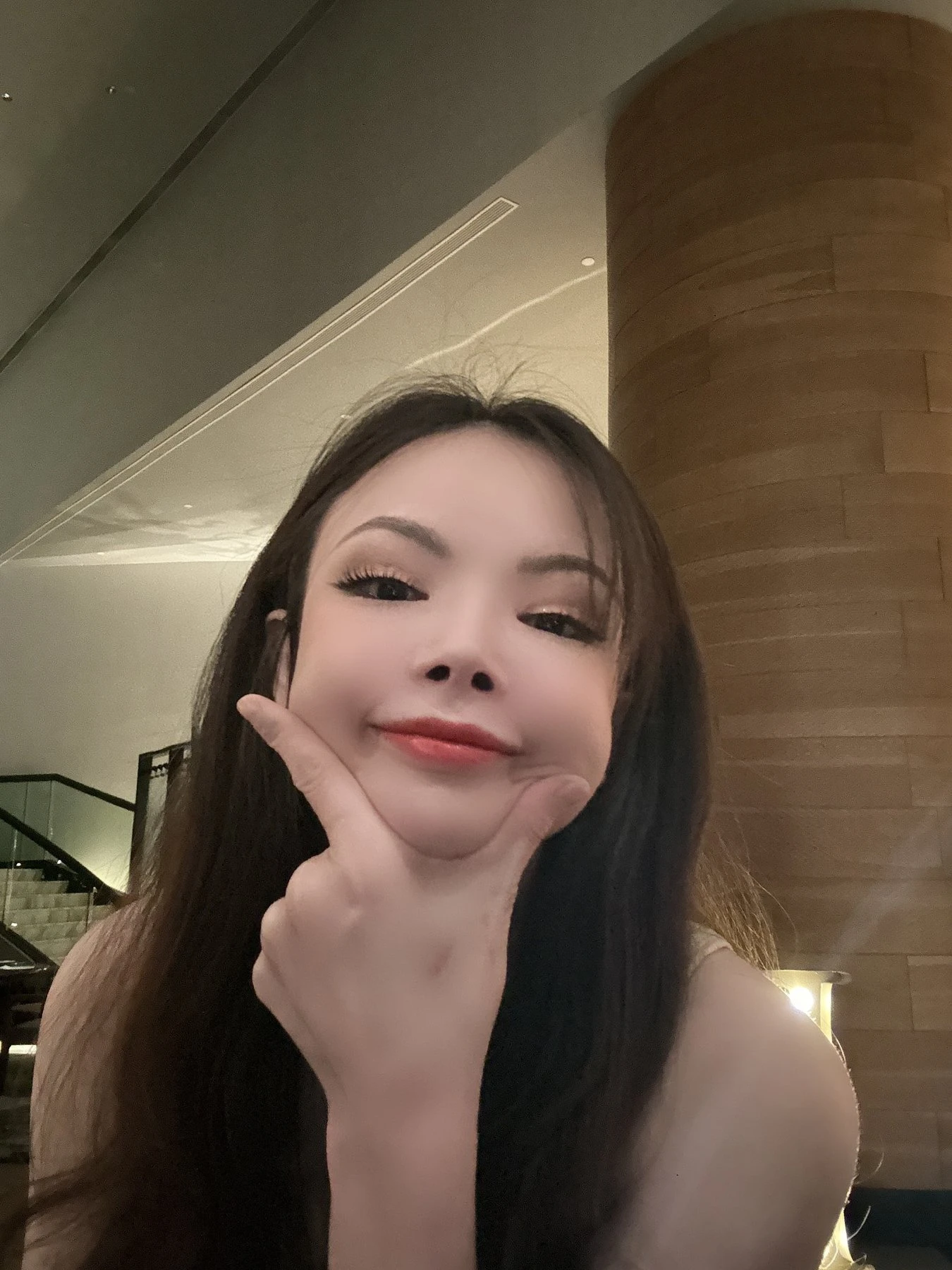 Layla – Vietnamese escort in Hong Kong — 3 / 6