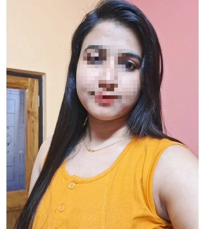 Tanisha – Indian escort in Ahmedabad — 2 / 4