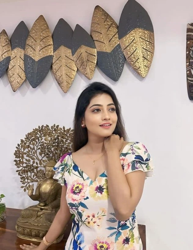 Bangalore Escort Service Available 24/7 – Indian escort in Bangalore — 3 / 4