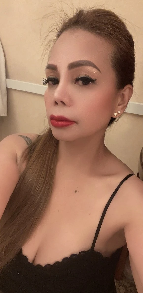 Jessie Hot Momma party girl – Ivorian escort in Hong Kong — 8 / 19