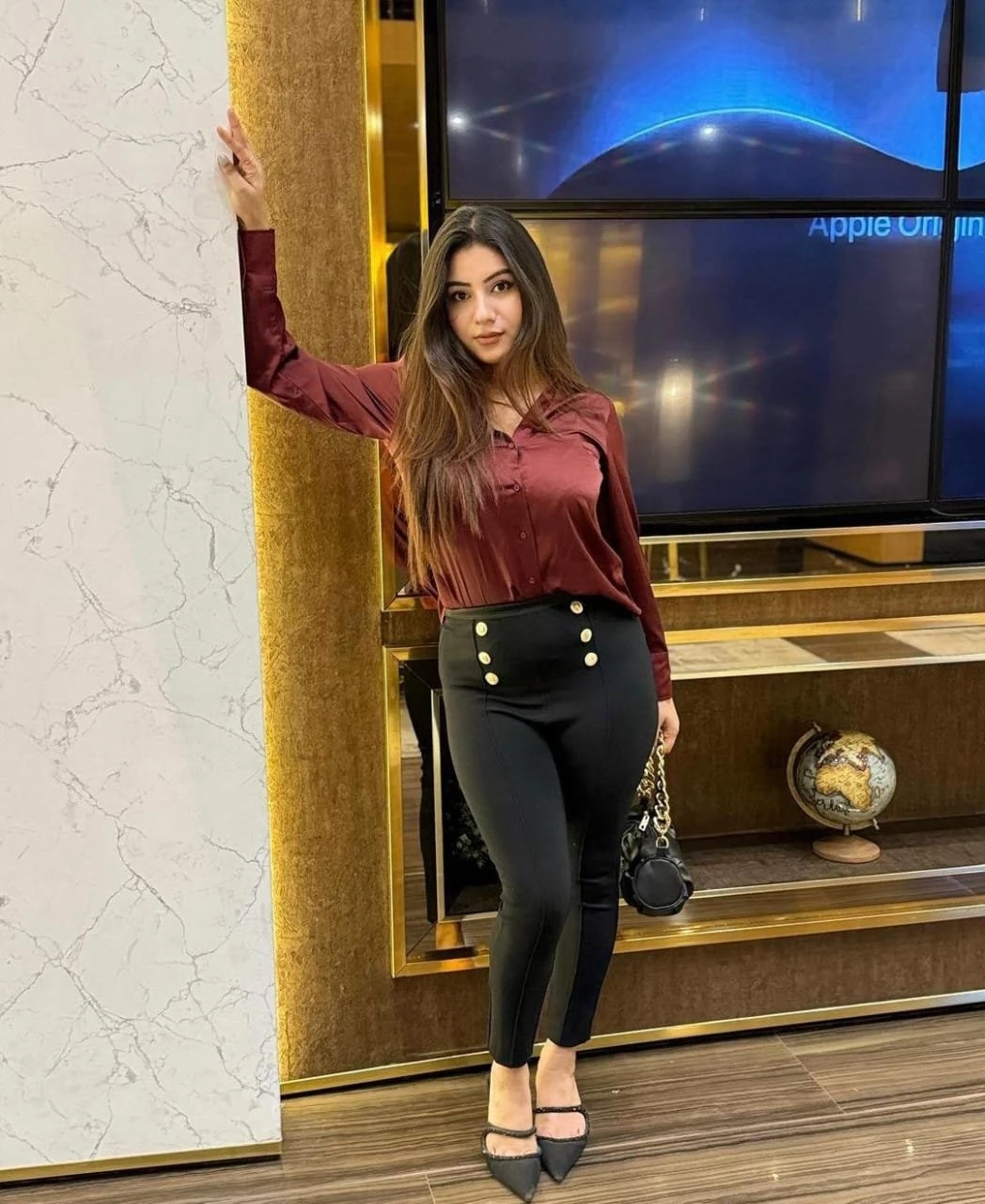 345 STAR HOTEL RUSSIAN INDIAN ESCORT AGE – Indian escort in Gurgaon — 10 / 12