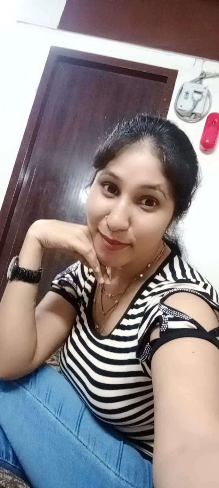 Shivani – Indian escort in Bangalore, Escort, Banga