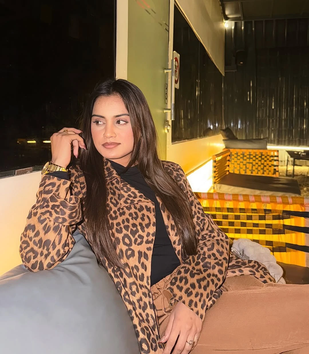 Navya – Indian escort in Chennai — 3 / 6