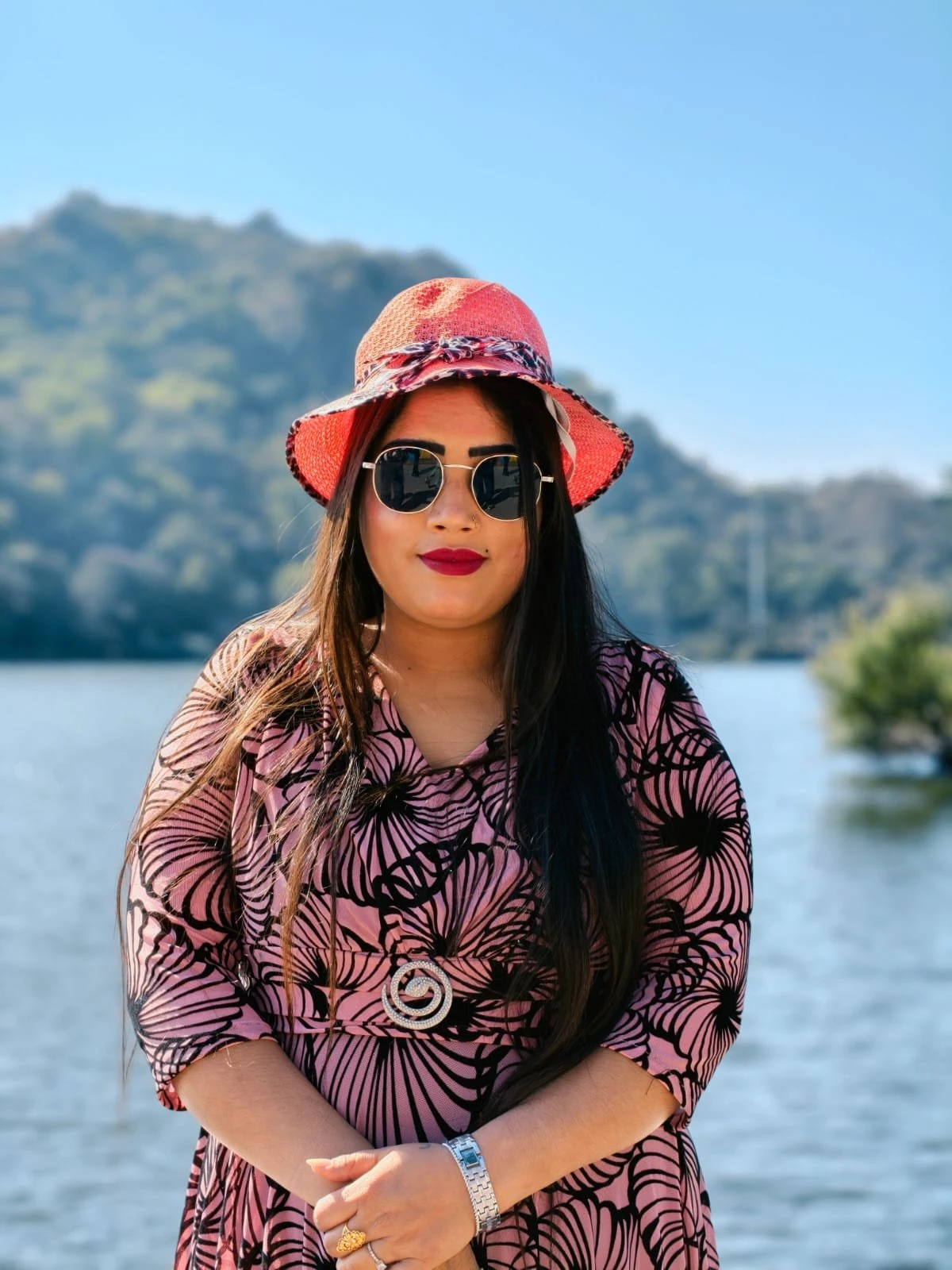 I have just come to Ahmedabadfor 7 days. – Indian escort in Ahmedabad, Escort, Ahmedabad