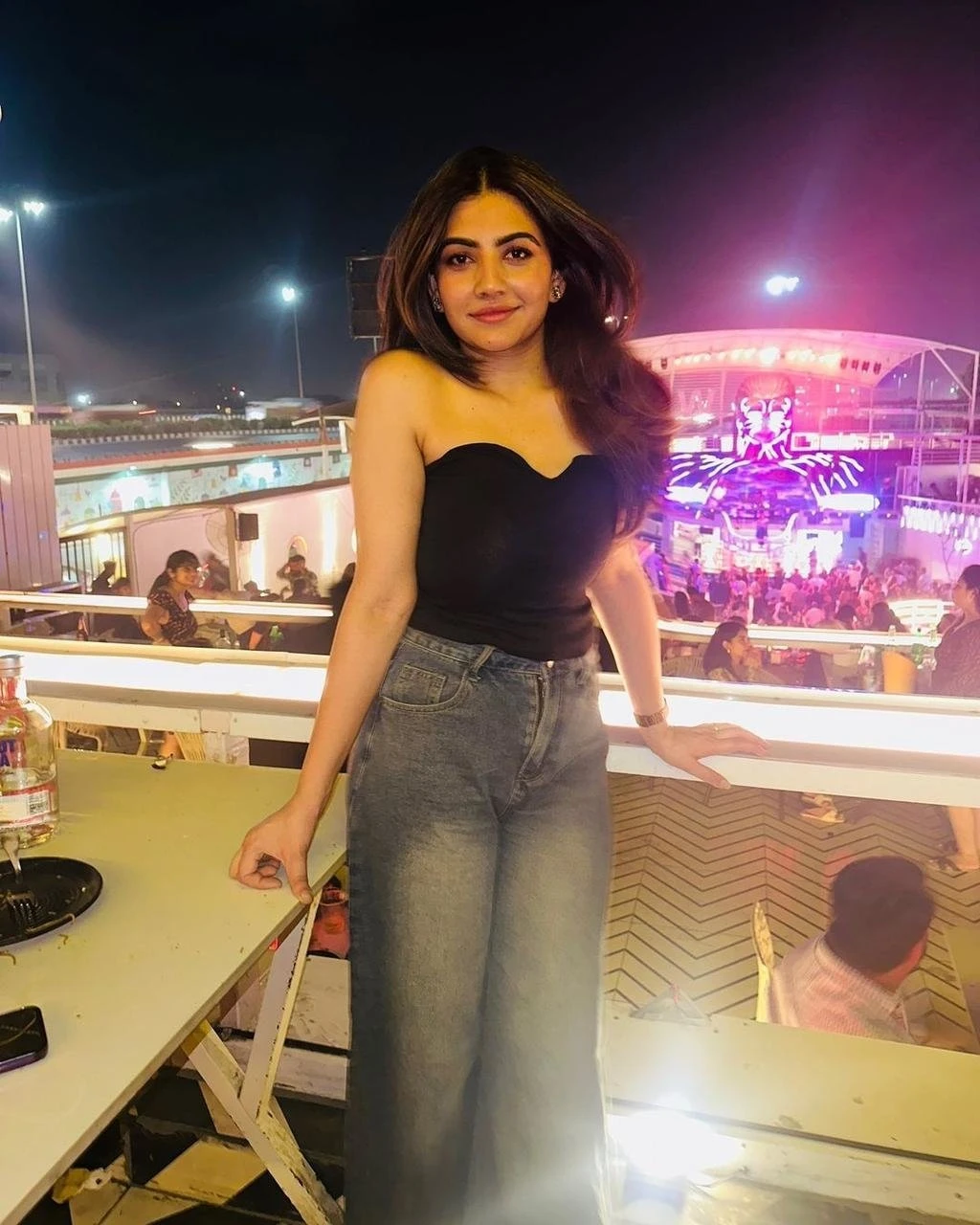 Disha – Indian escort in Gurgaon — 4 / 5