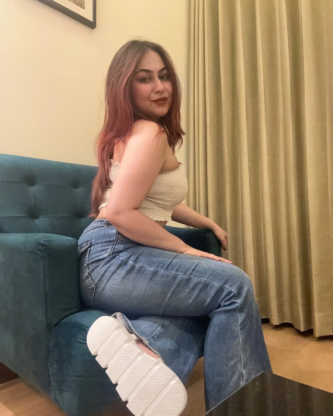 Janvi – Indian escort in Ghaziabad — 2 / 3