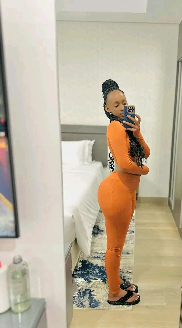 African Escort Girl – South African escort in Gurgaon — 3 / 5