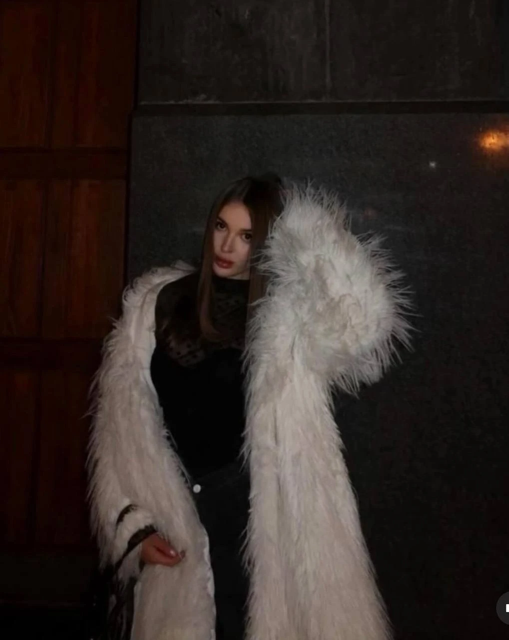 Ilona – Russian escort in Hong Kong — 2 / 5