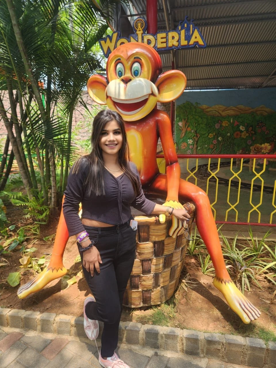 Khushi – Indian escort in Bangalore — 2 / 4