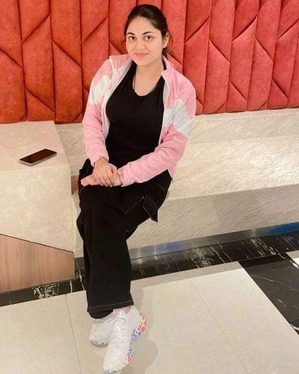 AMRITSAR PREET 𝟵𝟴𝟴𝟴𝟴𝟴𝟲𝟓𝟴𝟑 – Indian escort in Amritsar — 3 / 5