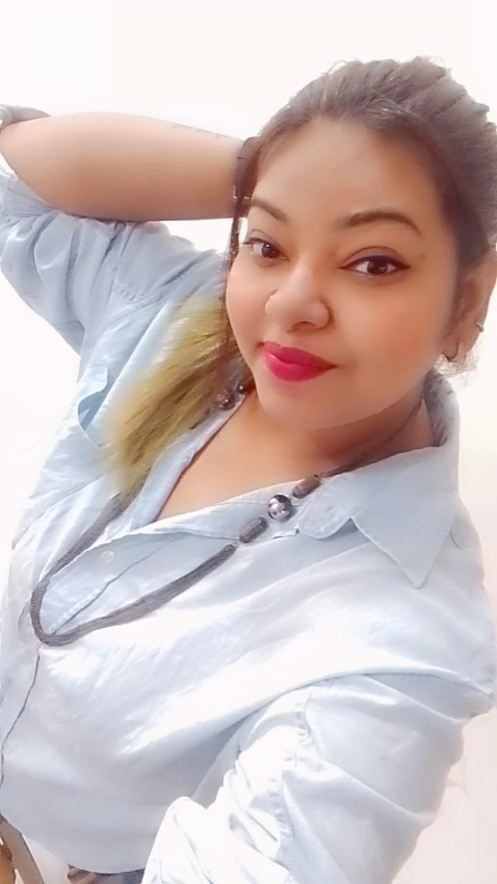 Rani Patel – Indian escort in Ahmedabad — 3 / 5