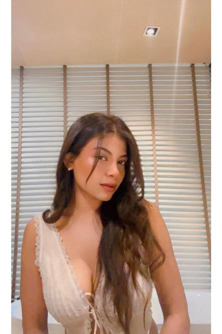 Nancy Hotty In – escort in Bangalore — 3 / 5