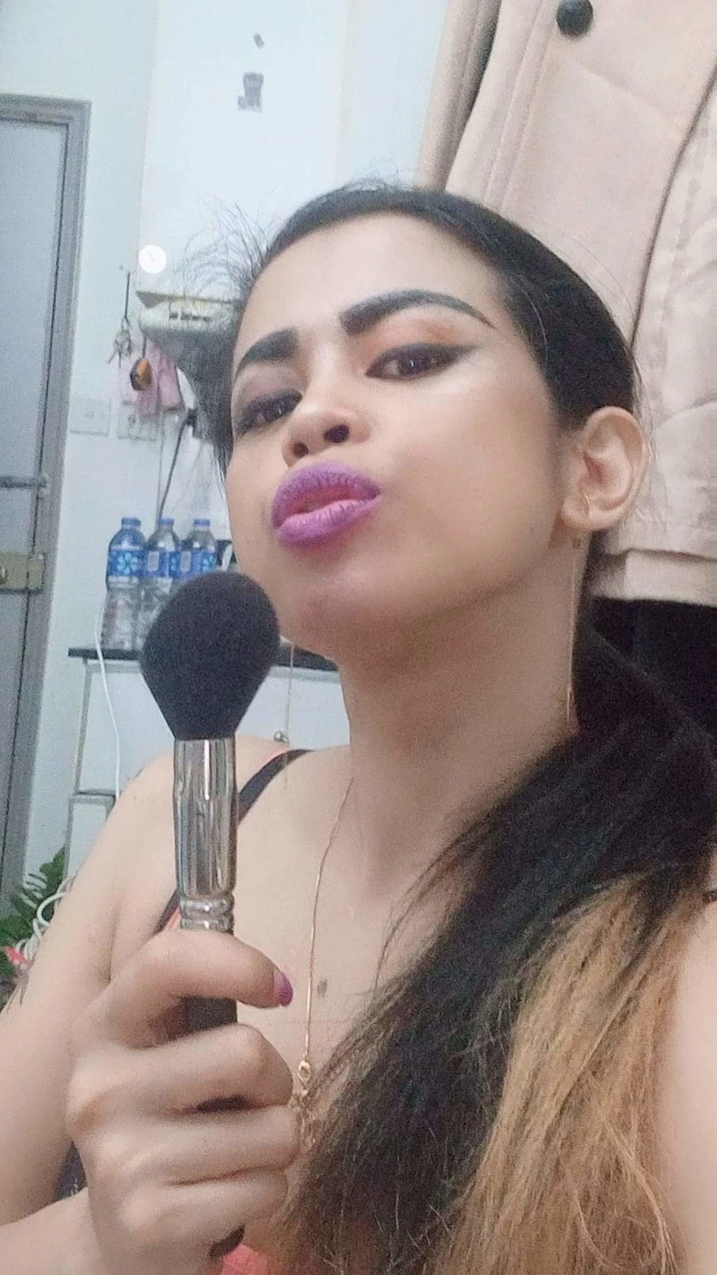 Individual Squirting Girl – Indonesian escort in Hong Kong — 10 / 14