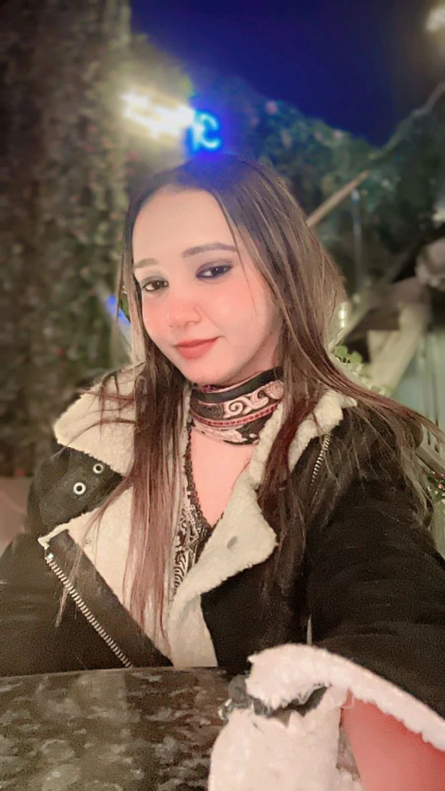Anjali Malhotra – Indian escort in Ahmedabad — 3 / 6