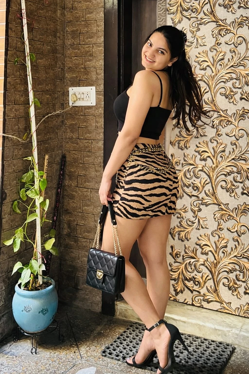 Rocky Escorts Services – Indian escort agency in Chandigarh — 5 / 7