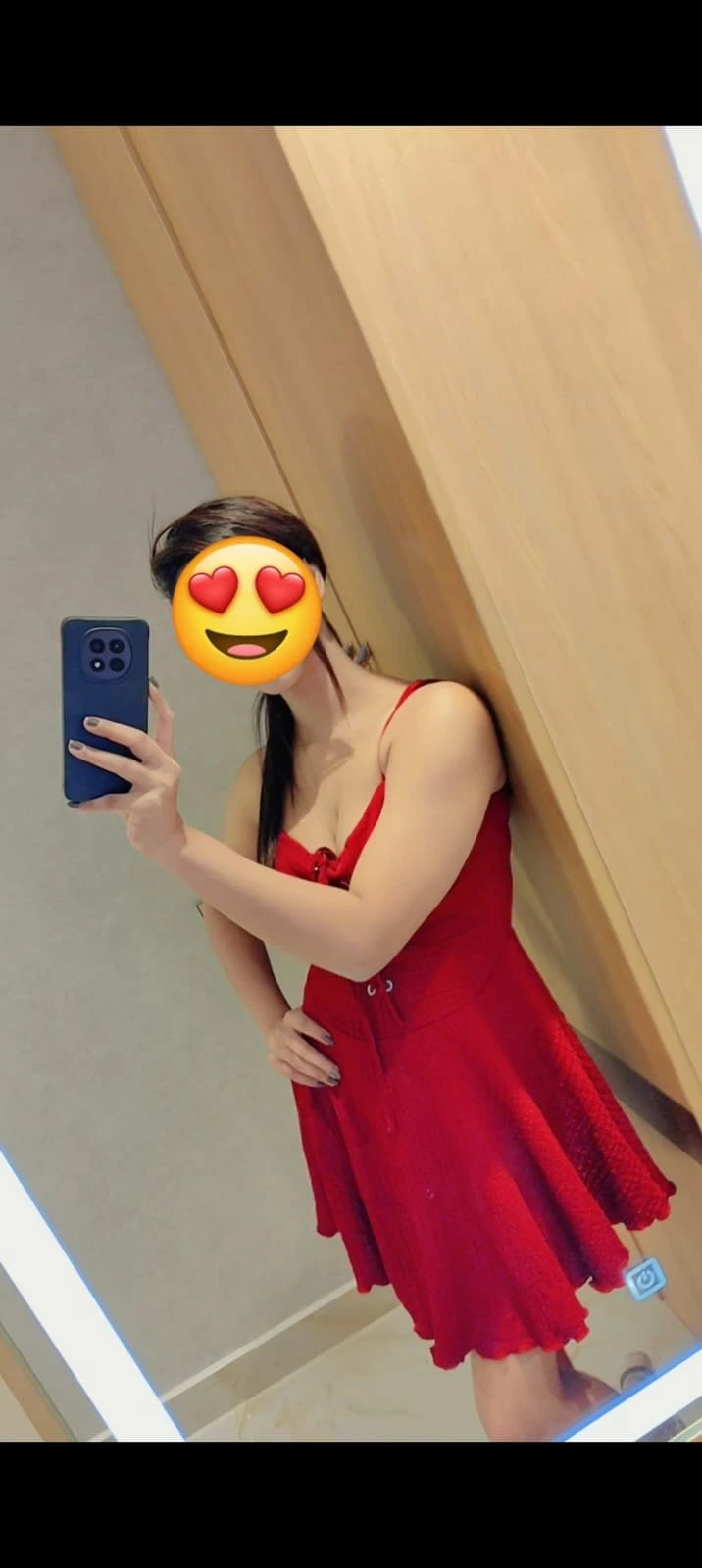 Webcam and Outcall Independent Service – Indian escort in Bangalore — 3 / 5