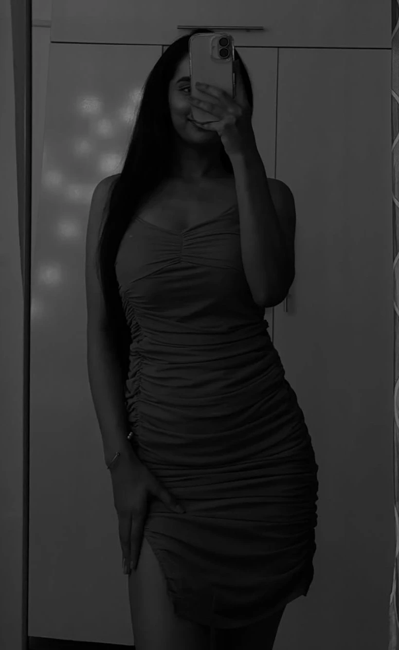 Minal – Indian escort in Bangalore — 4 / 5