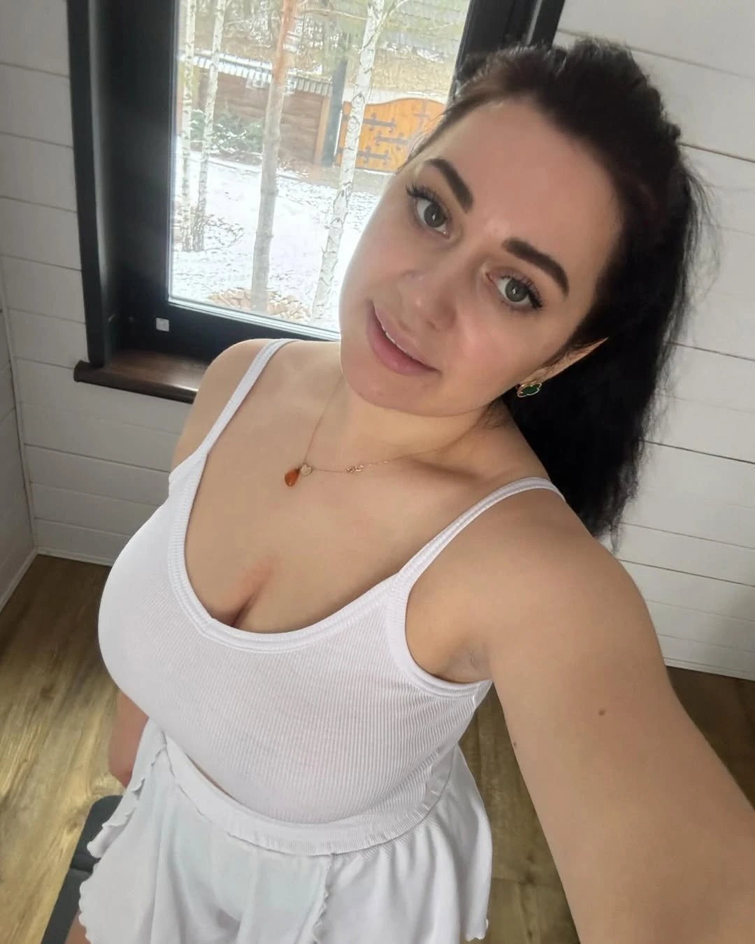 Ayushi – Indian escort in Bangalore, Escort, Banga