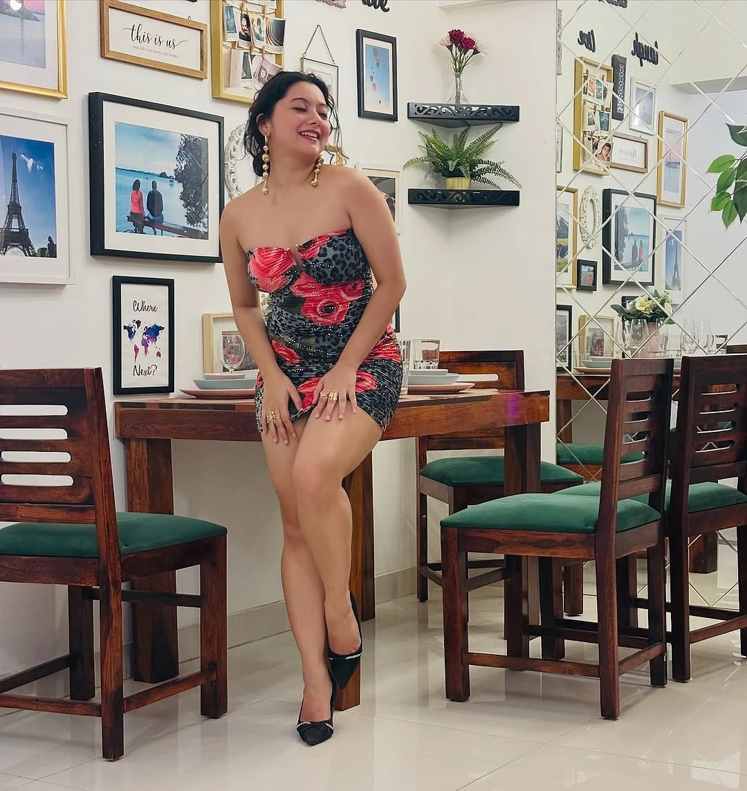 Bhumi – Indian escort in Candolim, Goa — 4 / 7