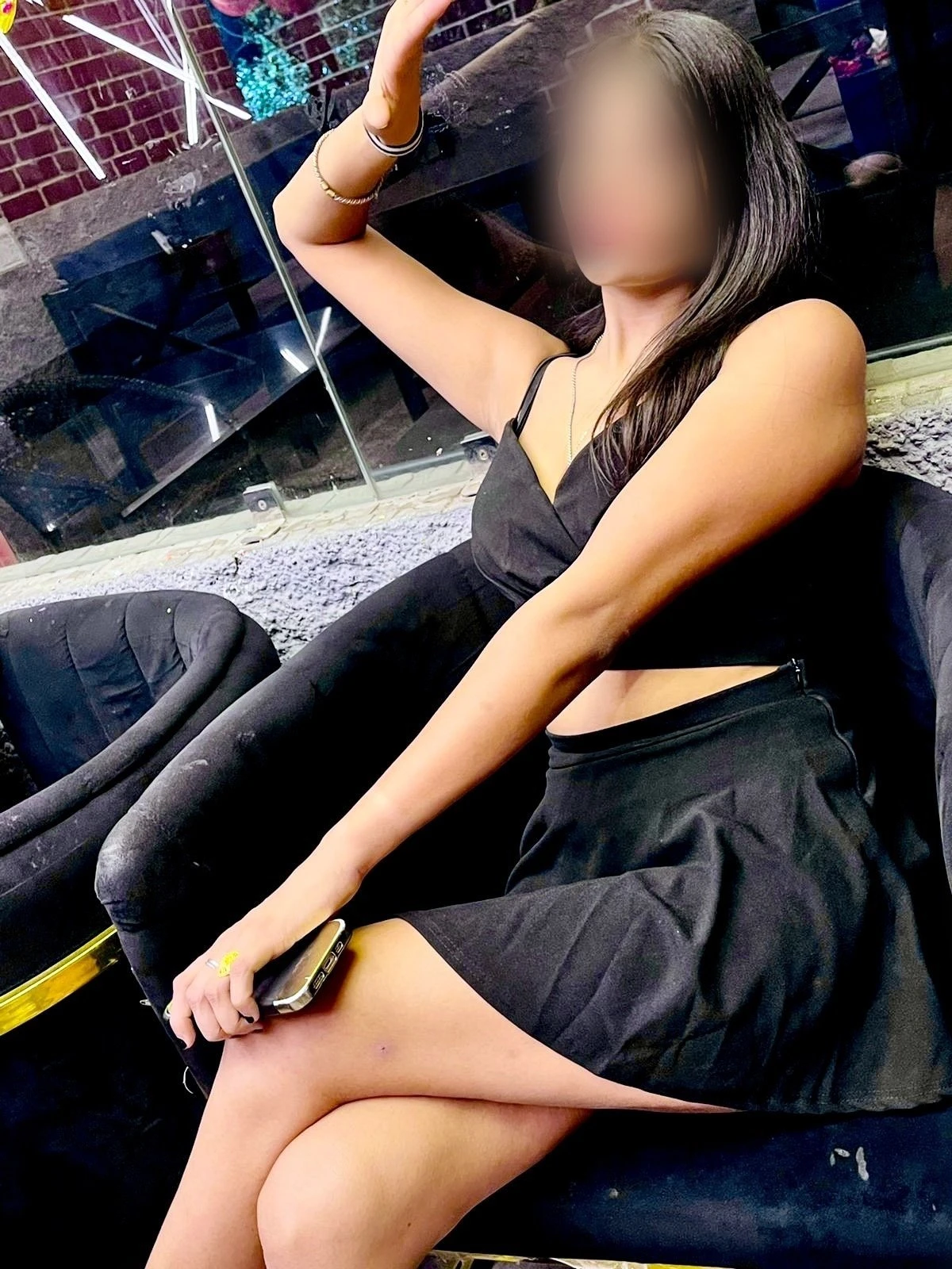 Yutika 25 Years High Profile Model – Indian escort in Bangalore — 1 / 5
