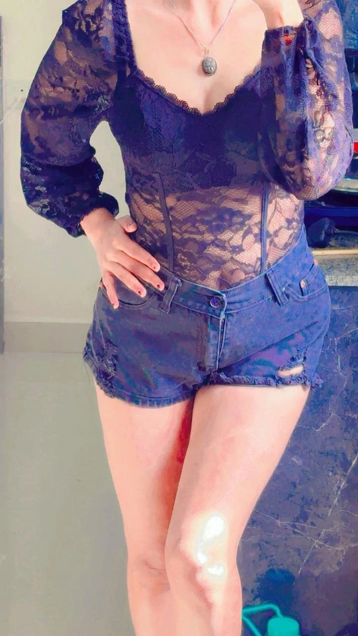 •Independent • Elegant • Authentic – Indian escort in Hyderabad — 3 / 5
