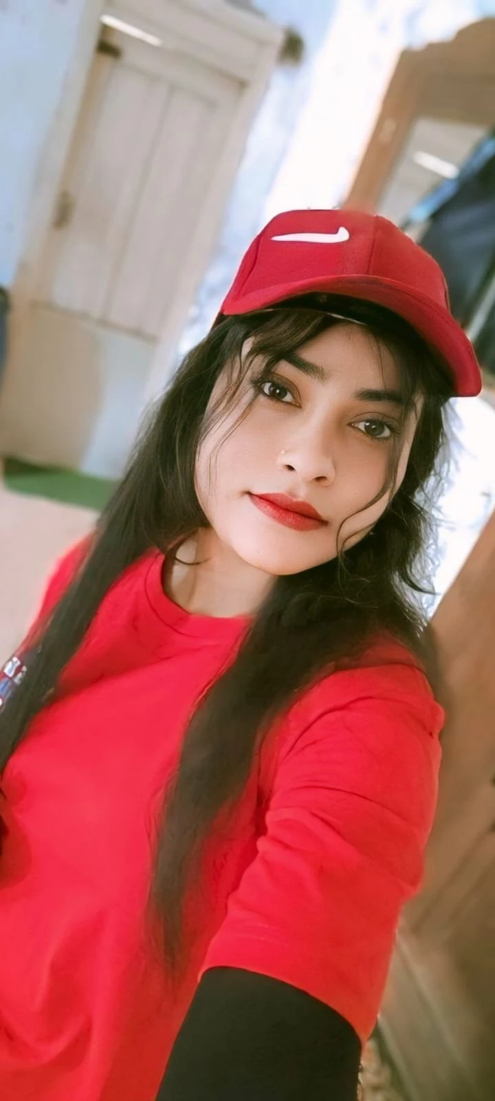Mahi Roy – Indian escort in Ahmedabad — 3 / 4
