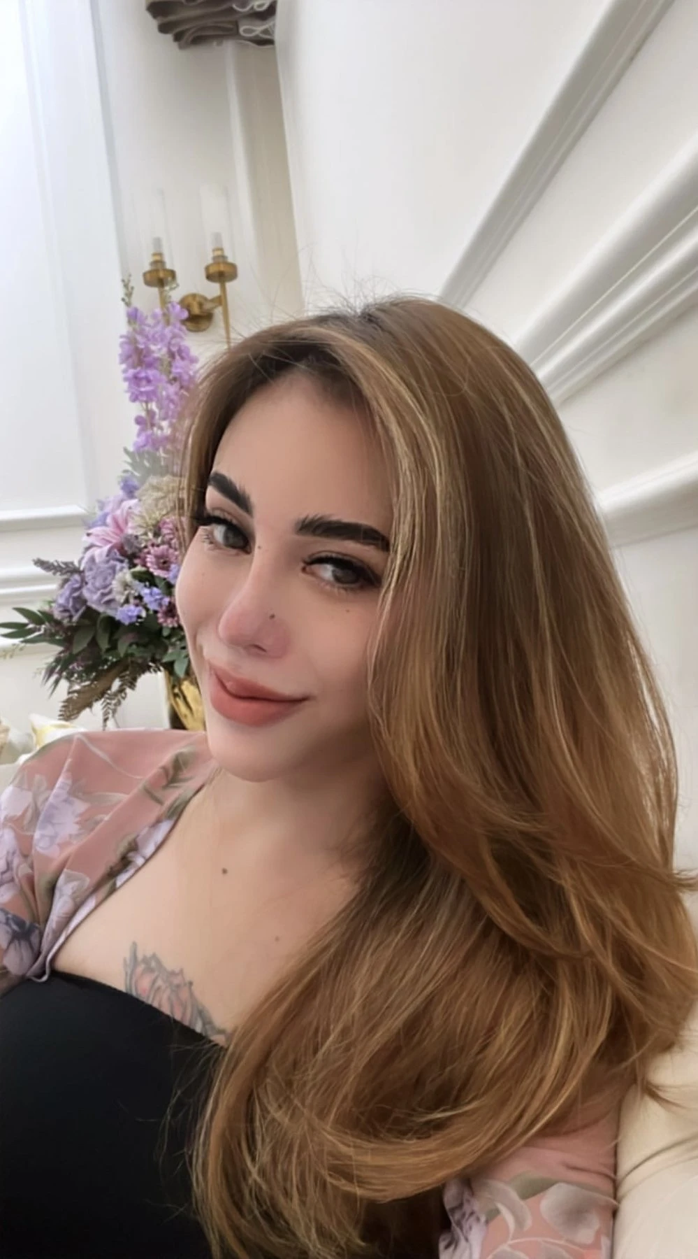 Party Girl Ready to Serve You – escort in Hong Kong — 6 / 9