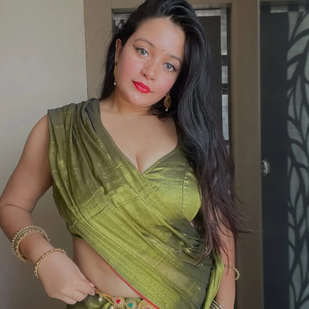 Kayra – Indian escort in Ahmedabad — 2 / 4