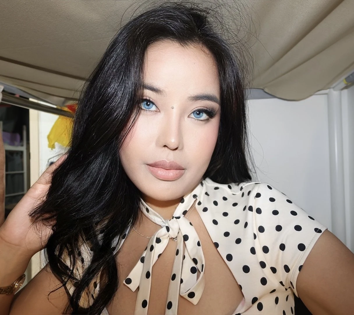 Candy kazhaktan – Kazakhstani escort in Hong Kong — 22 / 23