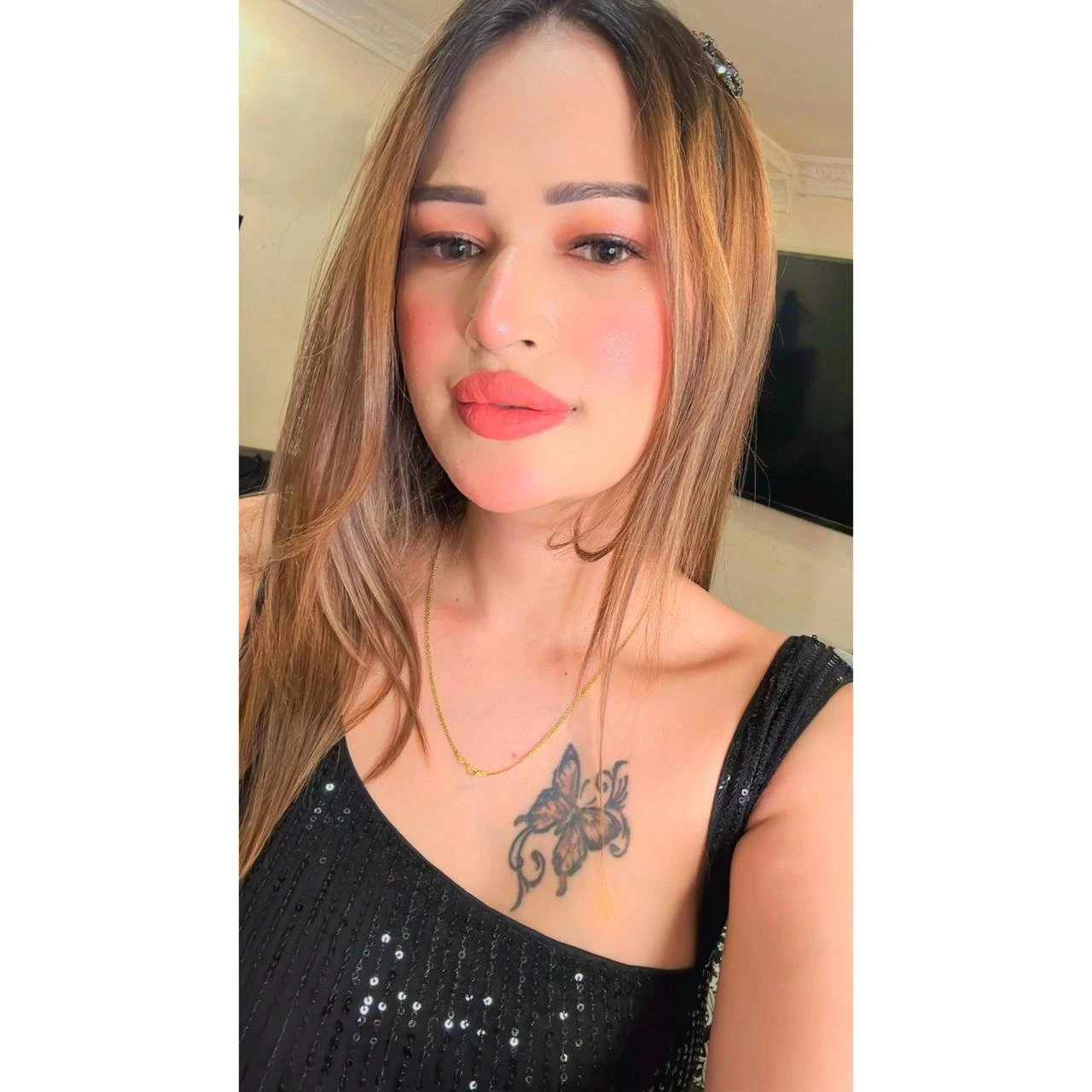 Manisha Here for Video Call – Indian escort in Bangalore — 3 / 15