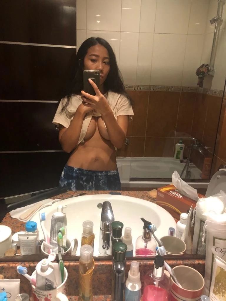 LIA SOFIA,NATURAL INDONESIAN GIRL🥰🥰🥰 – Indonesian escort in Hong Kong — 3 / 13