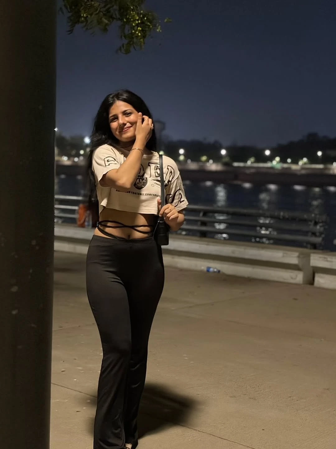 Vanshika – Indian escort in Ahmedabad — 2 / 5