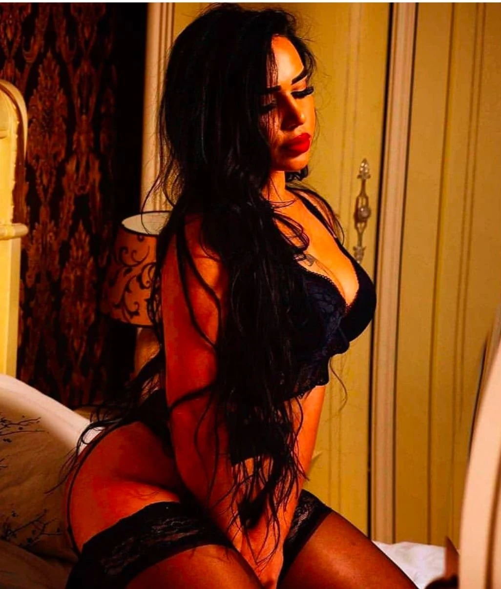 Turkan – Azerbaijani escort in Baku — 18 / 29
