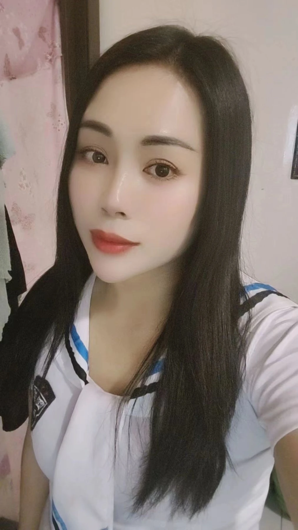 Summer – Japanese escort in Tirana — 4 / 5