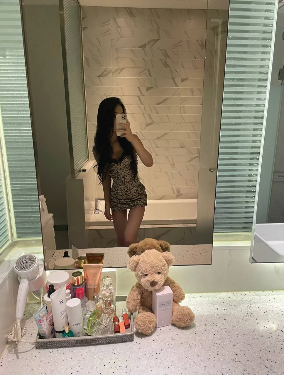 Miya Love – South Korean escort in Hong Kong — 8 / 30