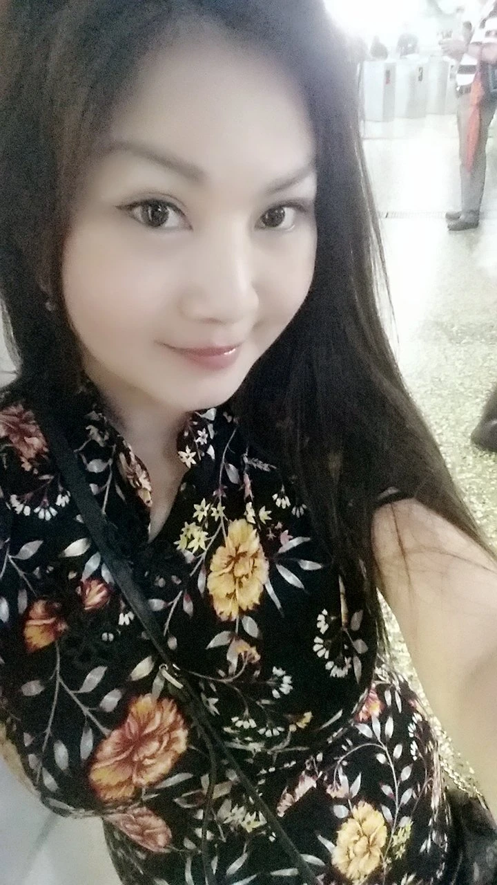 Ara – Filipino escort in Hong Kong, Escort, Hong Kong