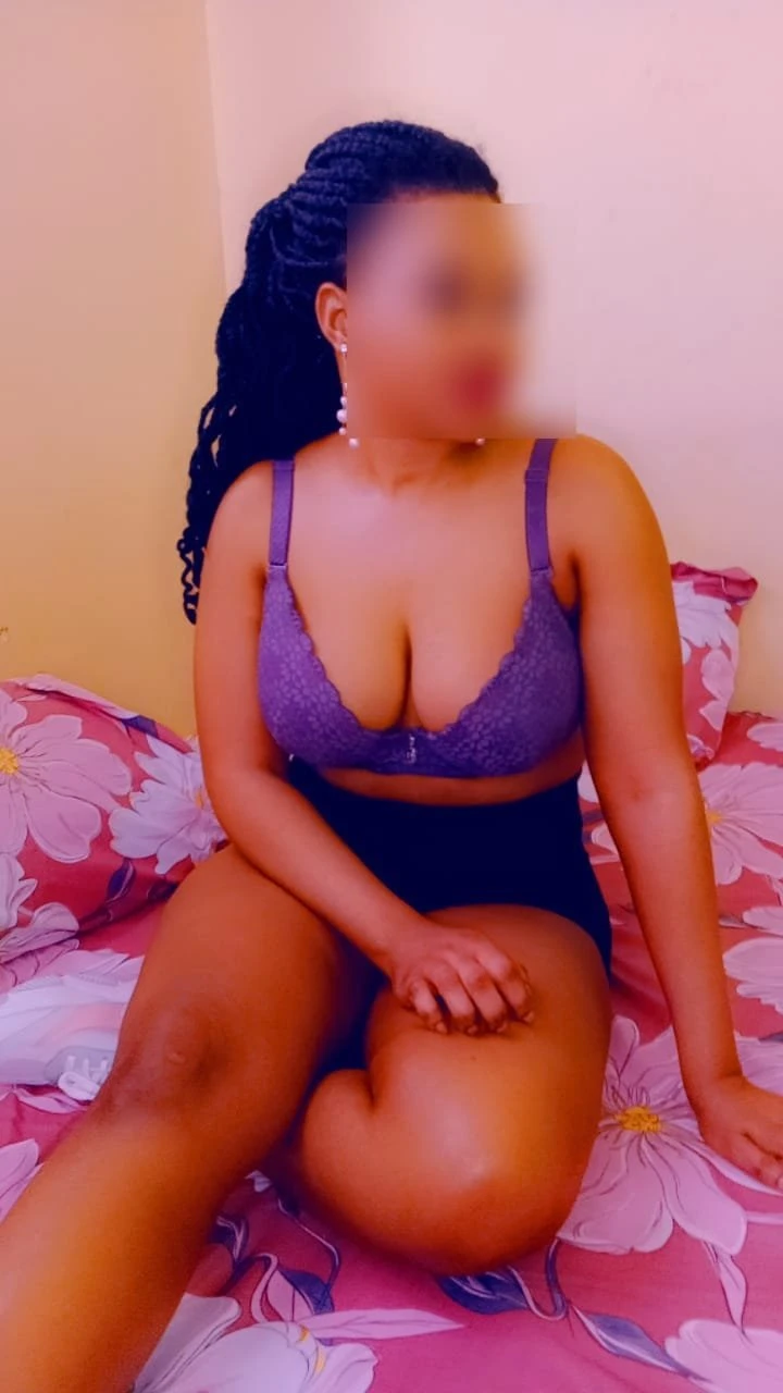 Katherine in electronic city – Eritrean escort in Bangalore — 5 / 7