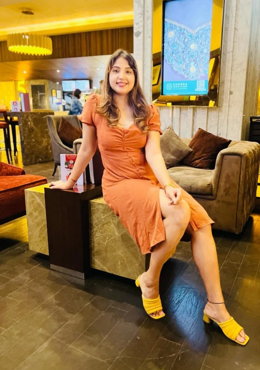 ꧁♧🦋 Madhu a Sexy and Beautiful ༻♧☆꧂ – Indian escort in Bangalore — 3 / 4