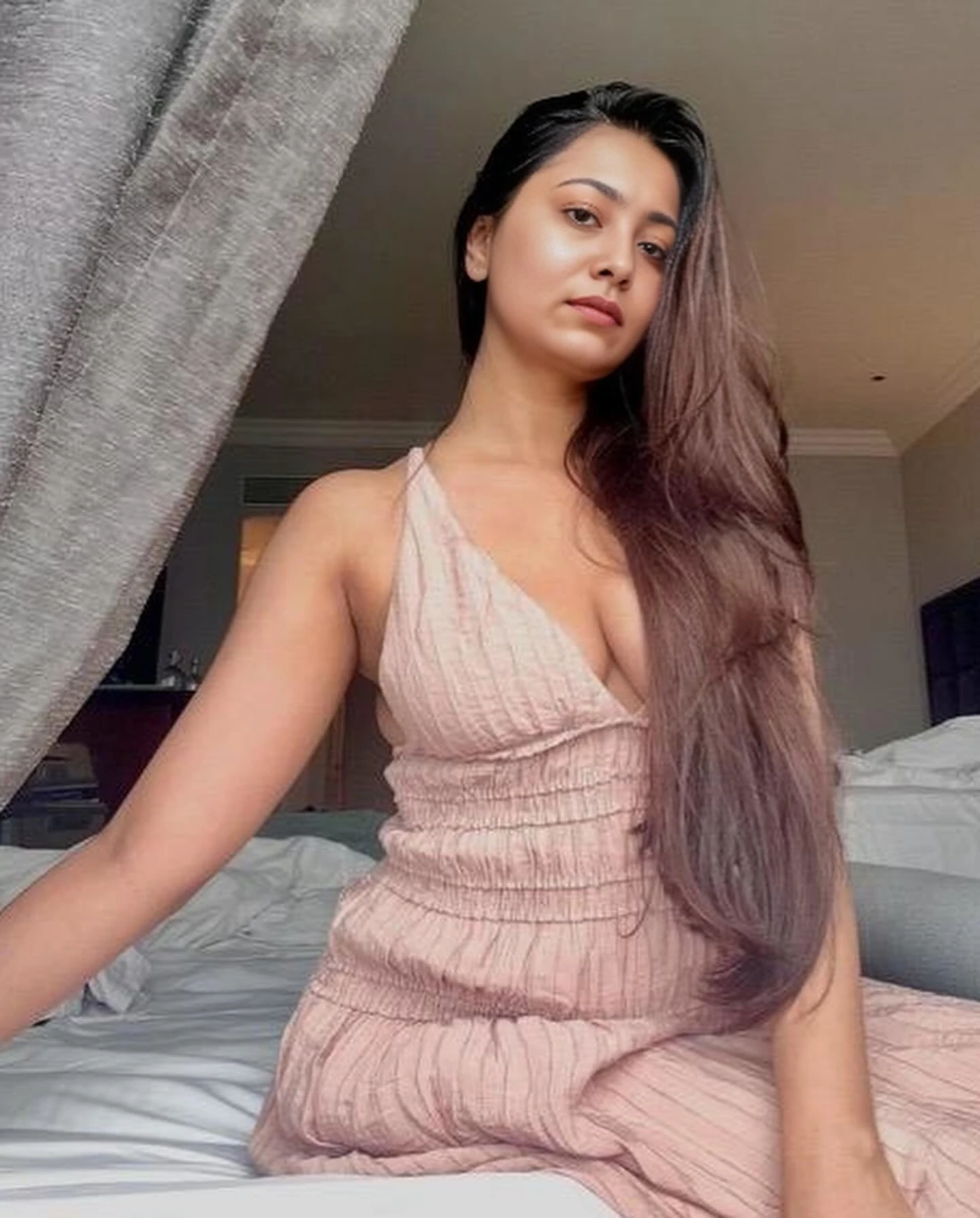 High Profile Escort – Indian escort in Candolim, Goa — 2 / 3