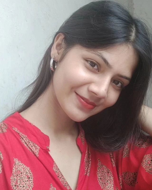 Kratika – Indian escort in Guwahati — 2 / 3
