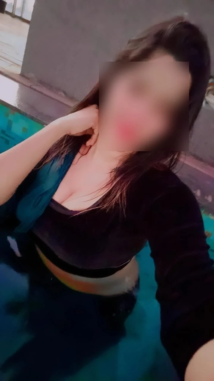 Meera Girlfriend Feeling (NO ADVANCE) – Indian escort in Chennai — 5 / 7