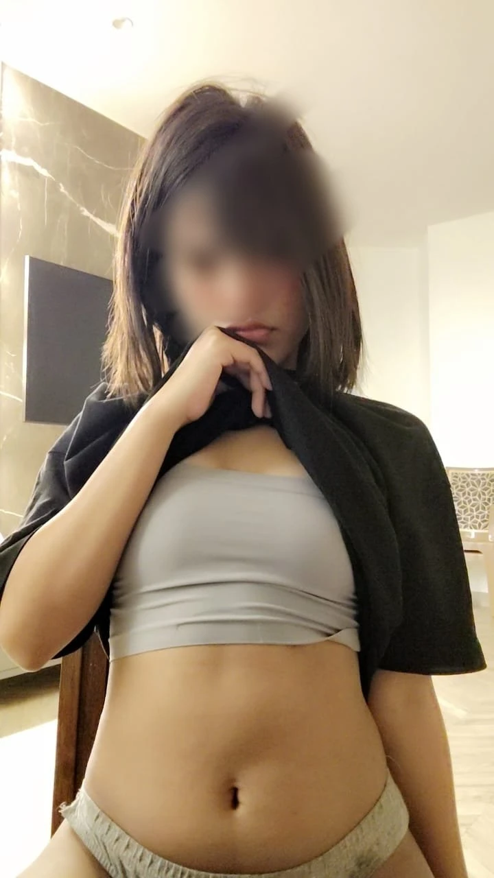 Manipuri Beauty Simple Girl, Bold Energy – Indian escort in Guwahati — 4 / 13