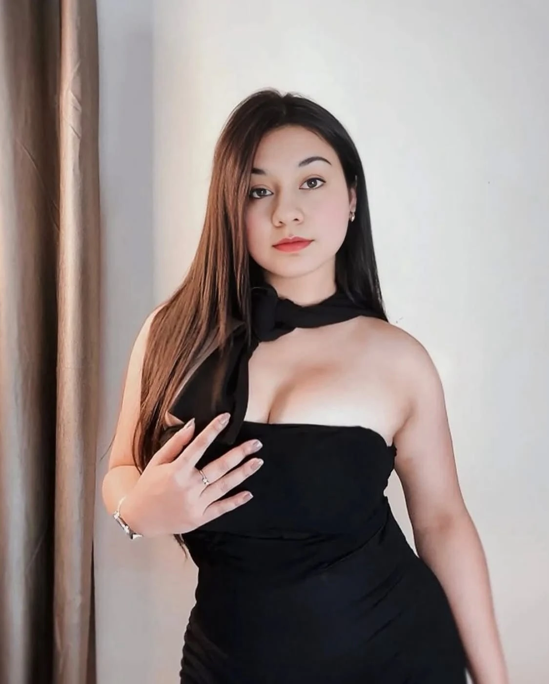 Aisha College Girl – Indian escort in Candolim, Goa, Escort, Candolim