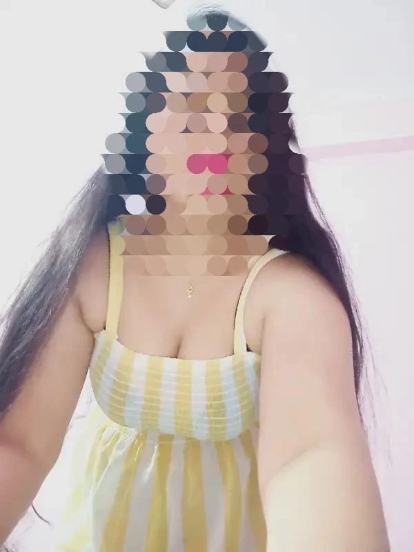 Palak Reel Meet & Cam Show – Indian escort in Bangalore — 5 / 6