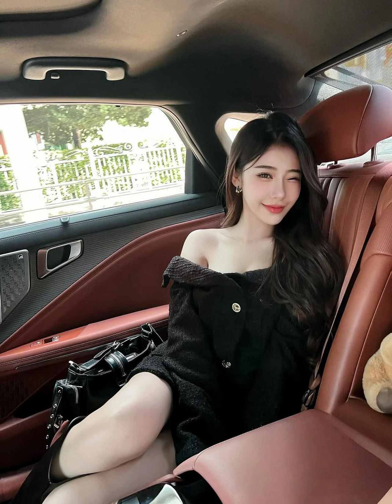 Sweet Minju From Korea – South Korean escort in Hong Kong — 6 / 8